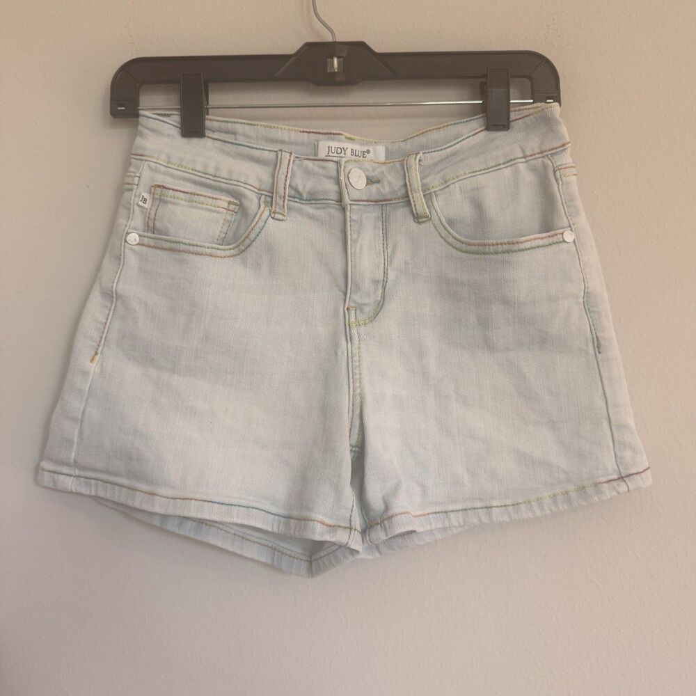 Women’s Judy Blue Light Wash Jean Shorts With Rainbow Stitching Size S 🌈